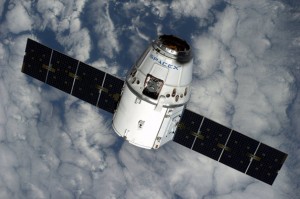 Der Dragon bei seiner Ankunft an der ISS. Foto Alexander Gerst